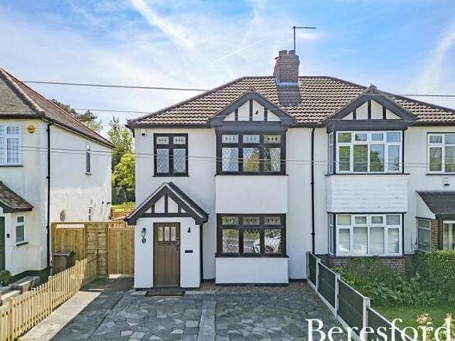 House for sale in Lyons, Greater London