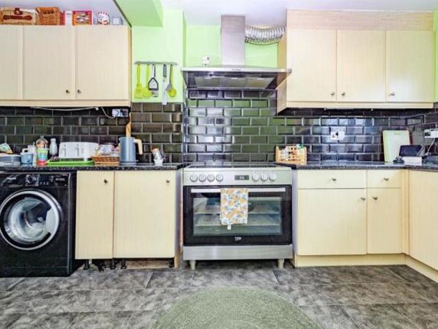 Farm for sale in Spring Park, Luton
