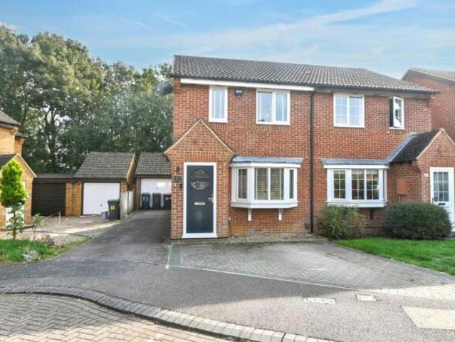 Farm for sale in Kempston, Bedford