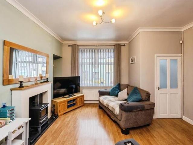 Cottage for sale in Neath, Wales