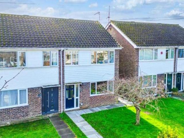 House for sale in Lyons, Greater London