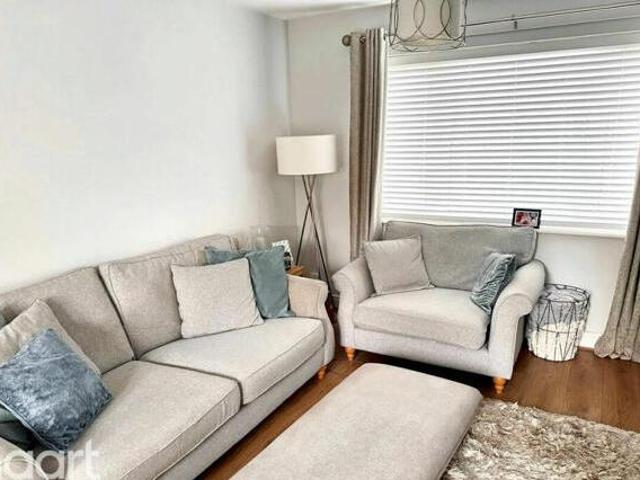 House for sale in New Rossington, Doncaster