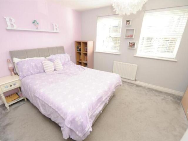 Farm for sale in Baildon, West Yorkshire