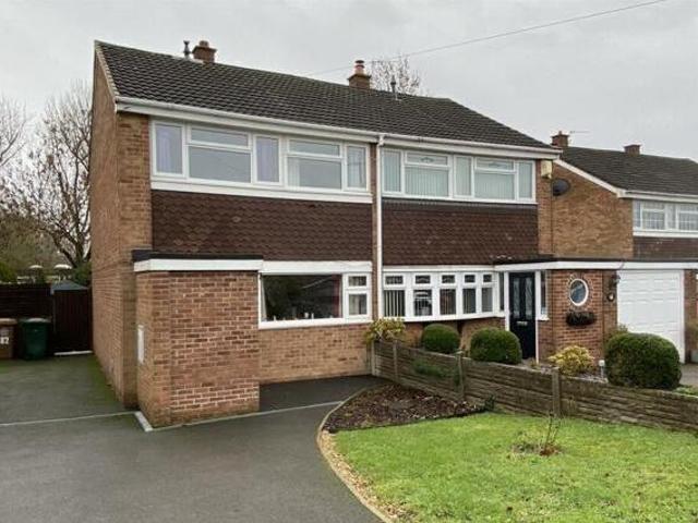 House for sale in Egginton, East Midlands