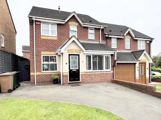 House for sale in Lyons, Greater London