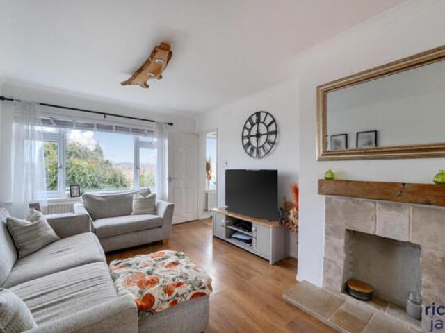 Farm for sale in Rodbourne, Swindon