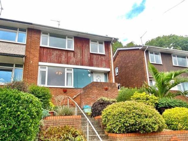 House for sale in Newport