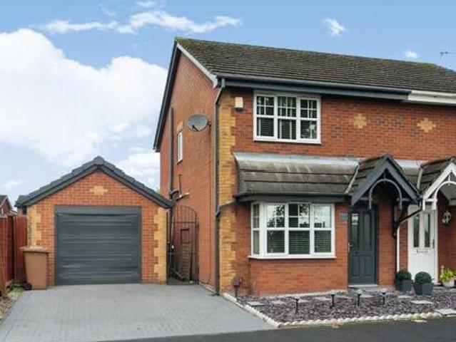 House for sale in Lyons, Greater London