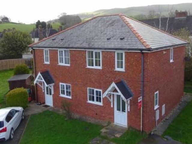 House for sale in Garth Owen, Newtown