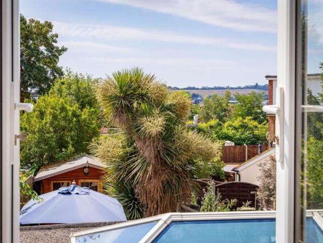 Farm for sale in Westborough, Surrey