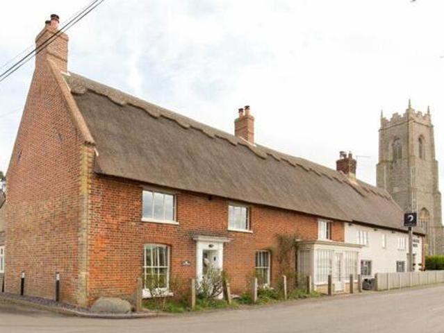 House for sale in Lyons, Greater London