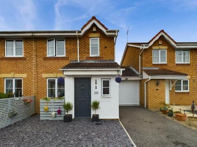 House for sale in Normanton and Altofts, Old Snydale