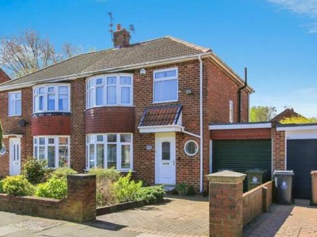 House for sale in Whitley Bay