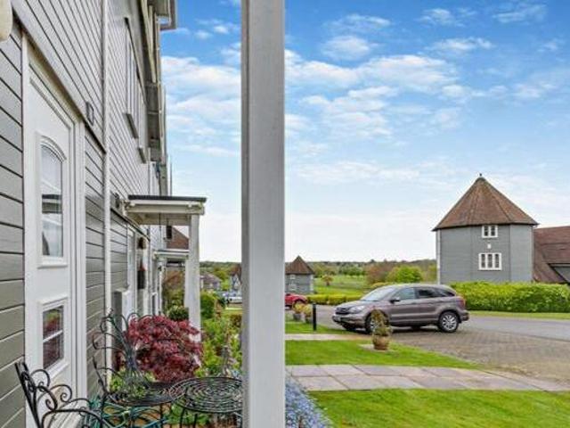 House for sale in Northampton, Northamptonshire