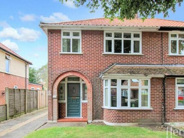 House for sale in East Bank, Norfolk