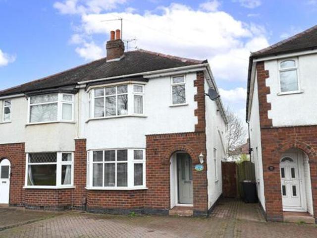 House for sale in Nuneaton, Nuneaton and Bedworth