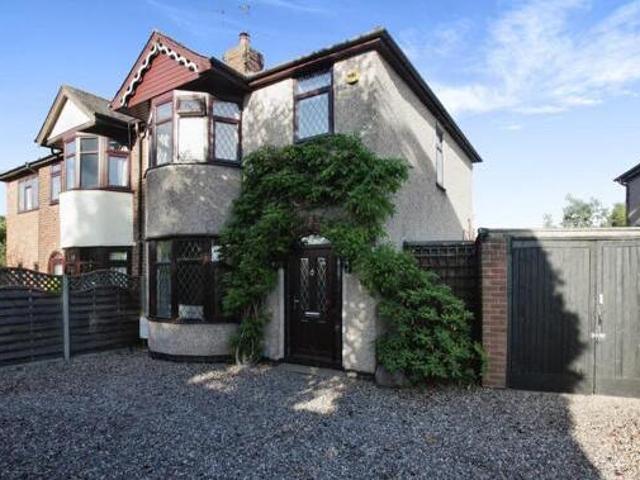 House for sale in Lower Farm Estates, Camp Hill