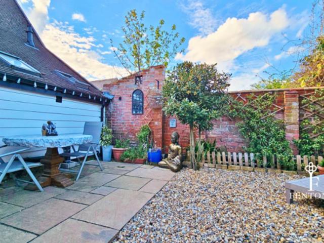 Farm for sale in Whitehouse, Key Street
