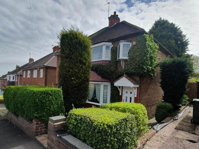 House for sale in Oldbury, West Midlands