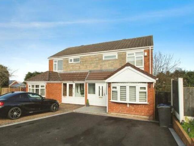 House for sale in Oldbury, West Midlands