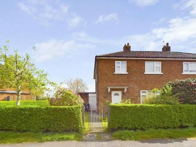 House for sale in Roby Mill, Lancashire