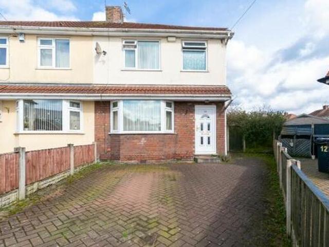 House for sale in Roby Mill, Lancashire