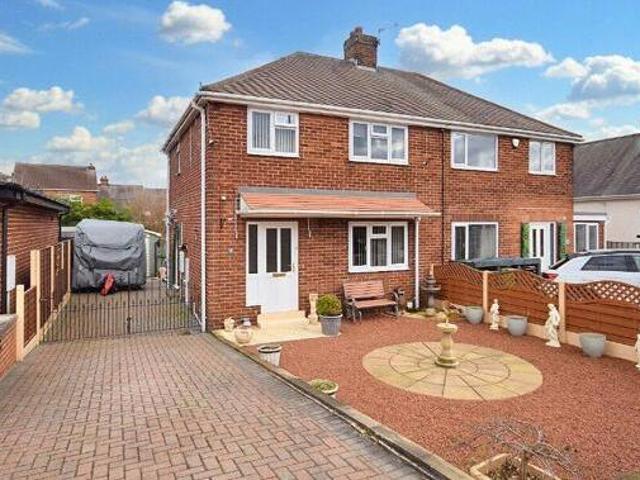 House for sale in Ossett, West Yorkshire