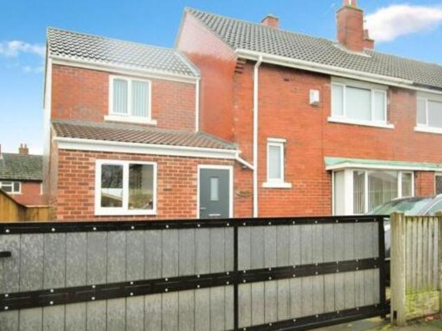 House for sale in Ossett, West Yorkshire
