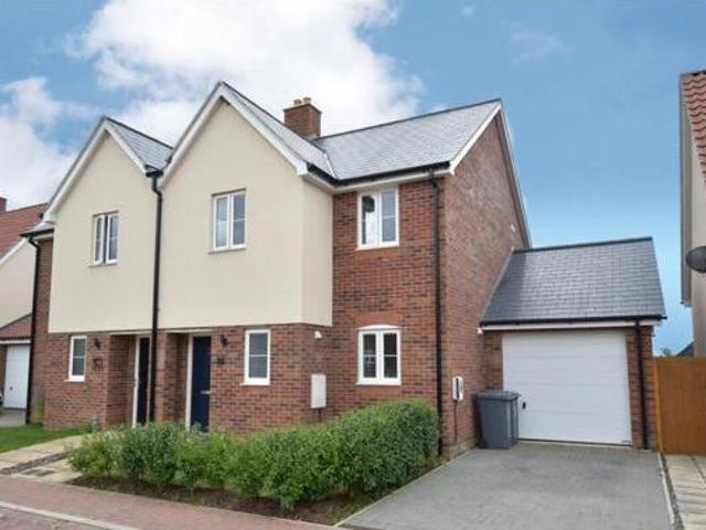 House for sale in Otley, West Yorkshire
