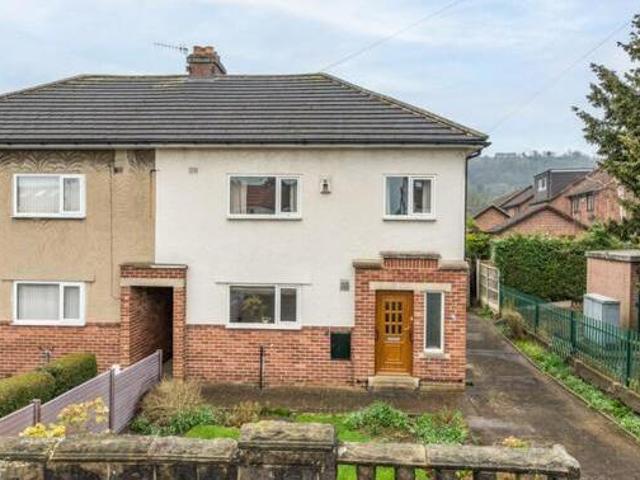 House for sale in West Chevin, Guiseley