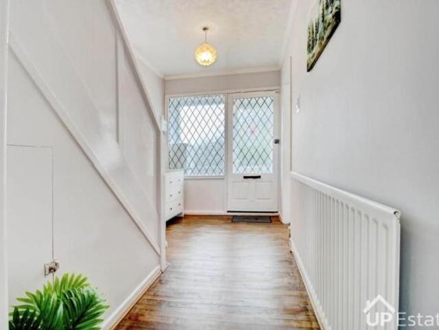Farm for sale in Ernesford Grange, Coventry