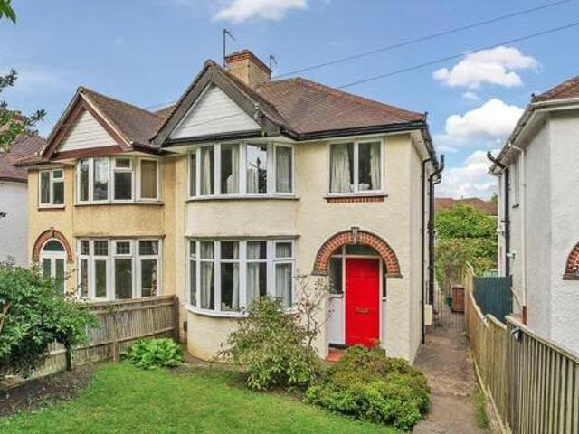 House for sale in The Slade, Oxfordshire