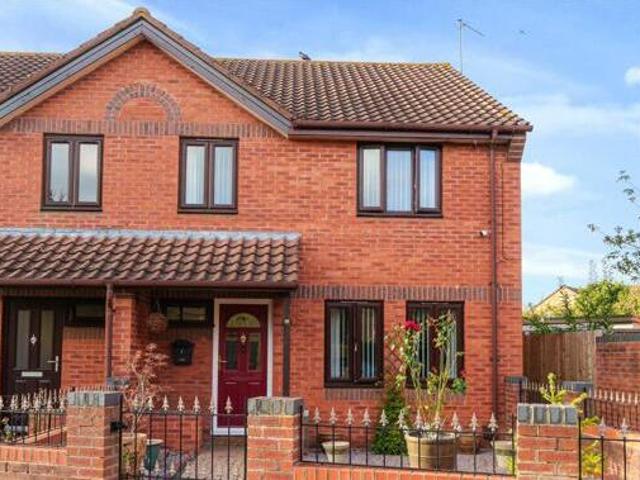 House for sale in Cowley Marsh, The Slade
