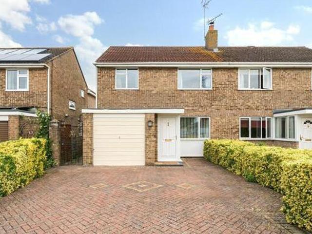 House for sale in The Slade, Oxfordshire