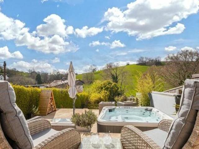 House for sale in Livermead