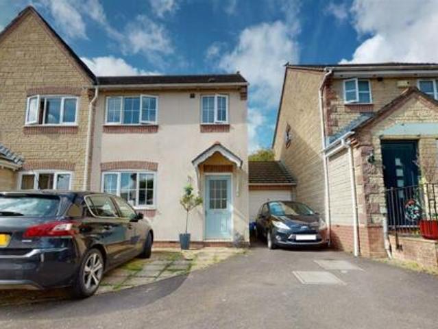 House for sale in Lyons, Greater London