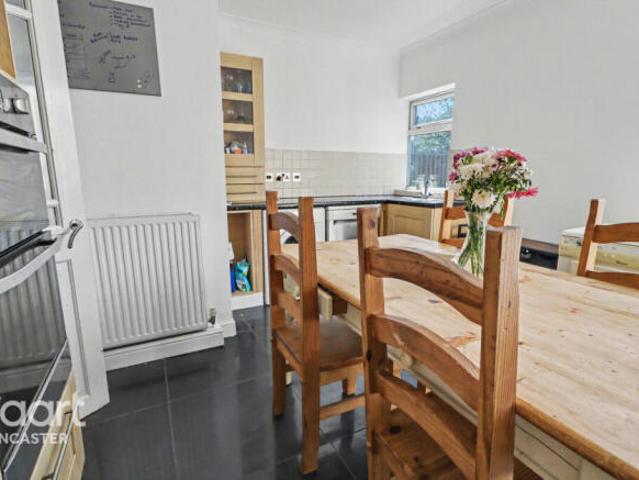 Farm for sale in Balby, South Yorkshire