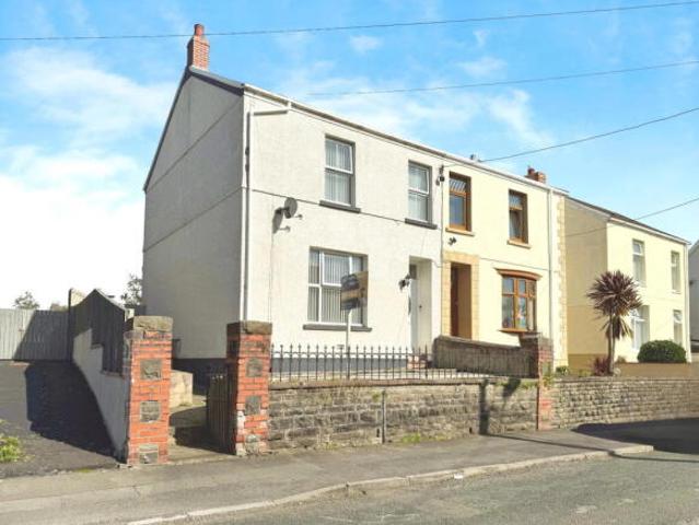 Farm for sale in Gorseinon, Wales