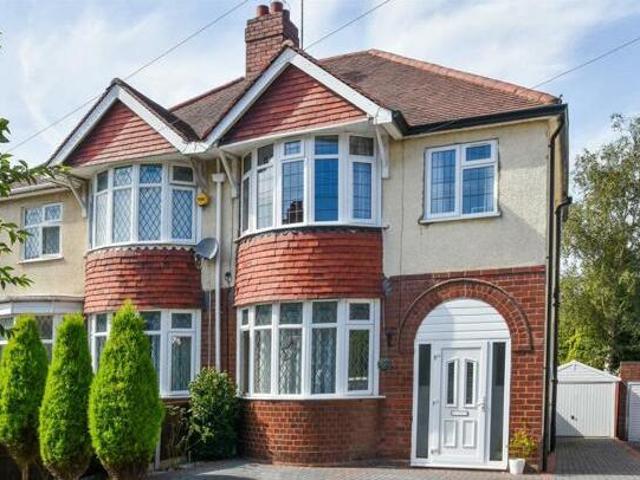 House for sale in Lyons, Greater London