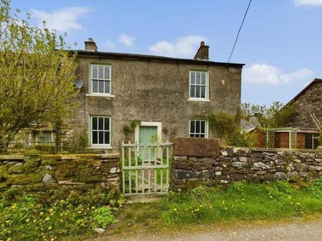 House for sale in Fell Lane