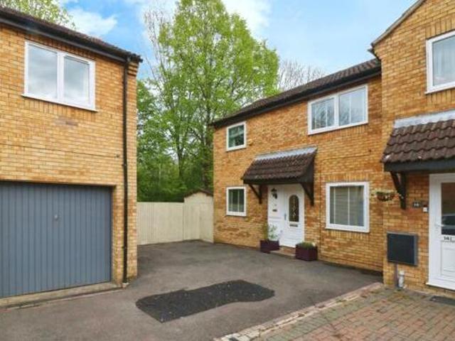 House for sale in Hampton Green, Cambridgeshire