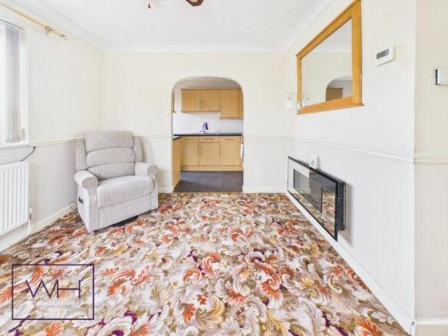 Farm for sale in Scawthorpe, South Yorkshire