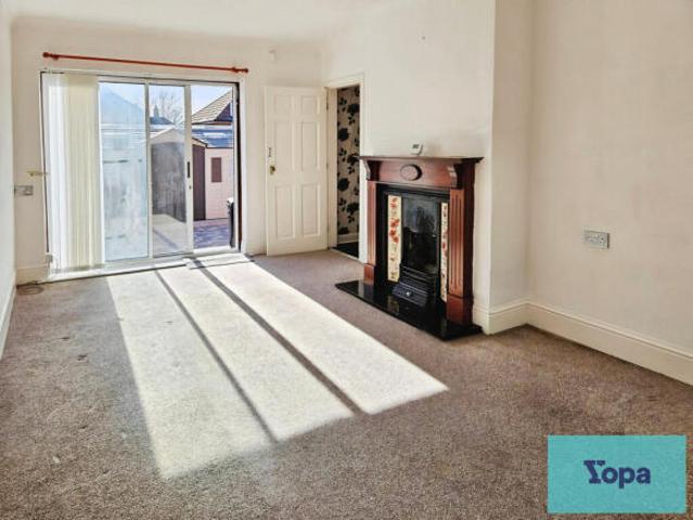Farm for sale in Norton-Le-Moors, Smallthorne