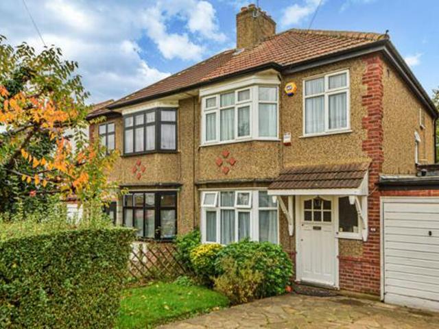 House for sale in Pinner, Greater London