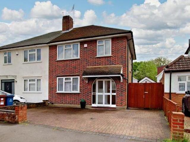 House for sale in Pinner, Greater London