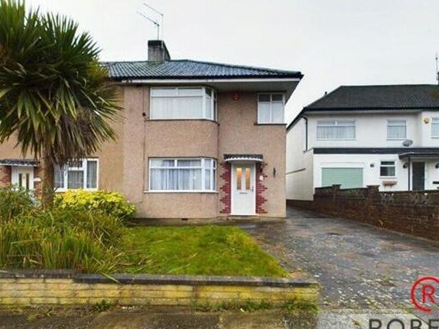 House for sale in Pinner, Greater London