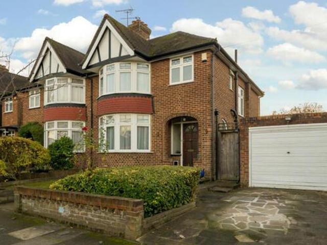 House for sale in Pinner, Greater London