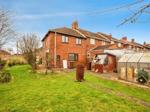 House for sale in Pontefract, West Yorkshire