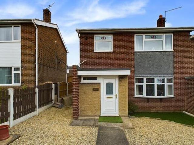 House for sale in Pontefract, West Yorkshire