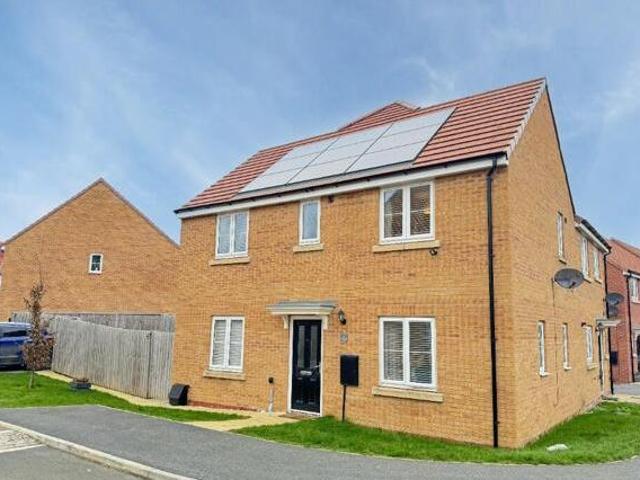 House for sale in Pontefract, Wakefield